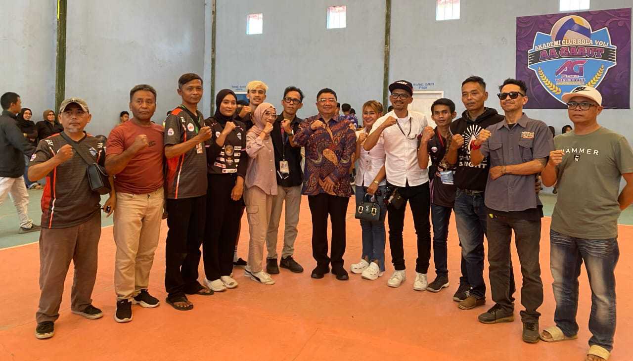 Bupati Syakur Amin Resmikan Akademi AA Garut, Dorong Olahraga Mandiri Lewat Koperasi